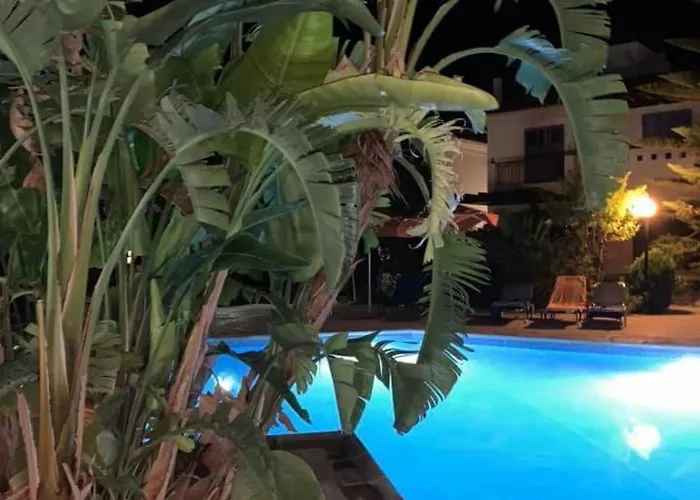 Summer Forever Townhouse Pégeia