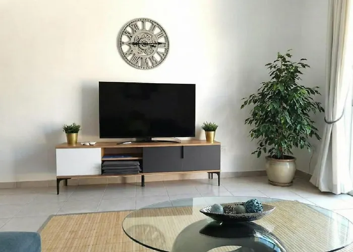 Semesterbostad Summer Forever Townhouse Pégeia